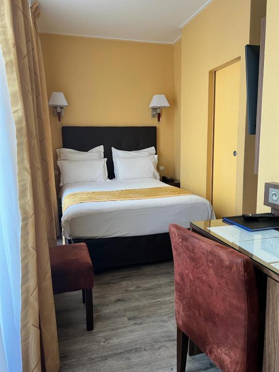 Dvoulůžkový pokoj Economy s manželskou postelí – Hotel Capitole